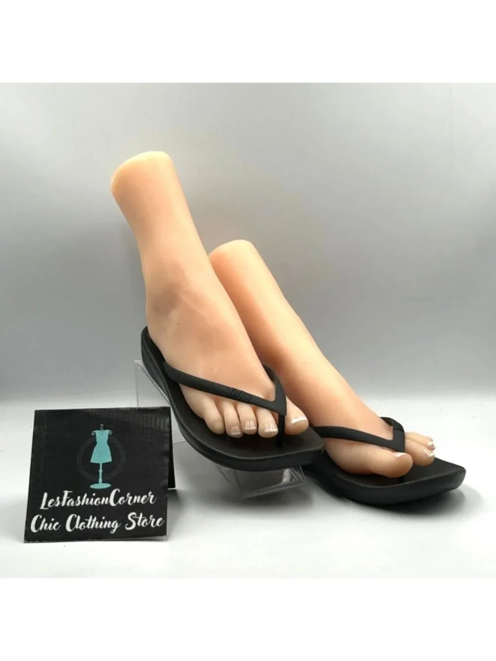 FitFlop Women's Black Rubber iQushion Ergonomic Flip-Flops Sandals Size 8 3628
